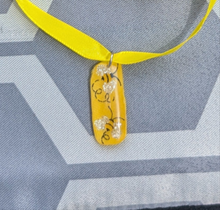Load image into Gallery viewer, Bee Yourself necklace
